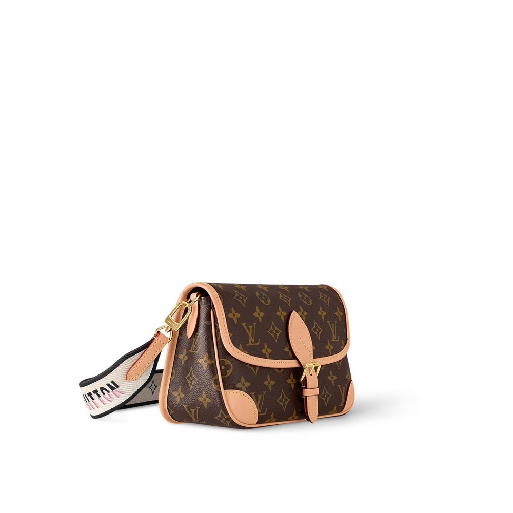 Louis Vuitton LV Monogram Crossbody Shoulder Bag Diane In Excellent Condition - Picture 8 of 16